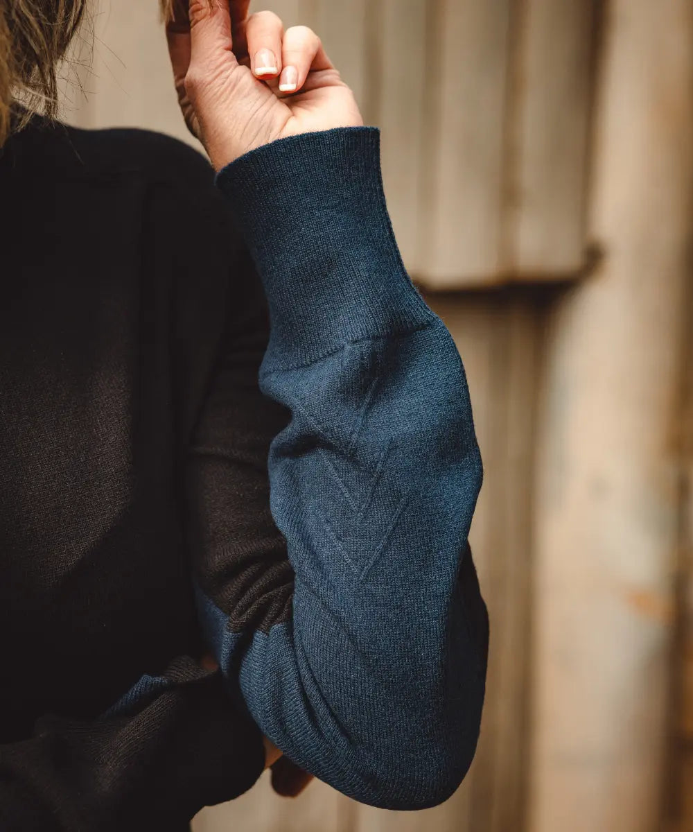 VB Signature Turtleneck - Ironbark Deep Water