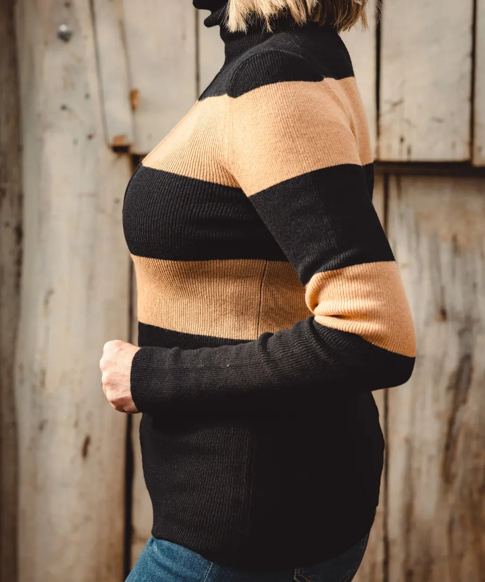 Colourblock Turtleneck - Ironbark Sandstone