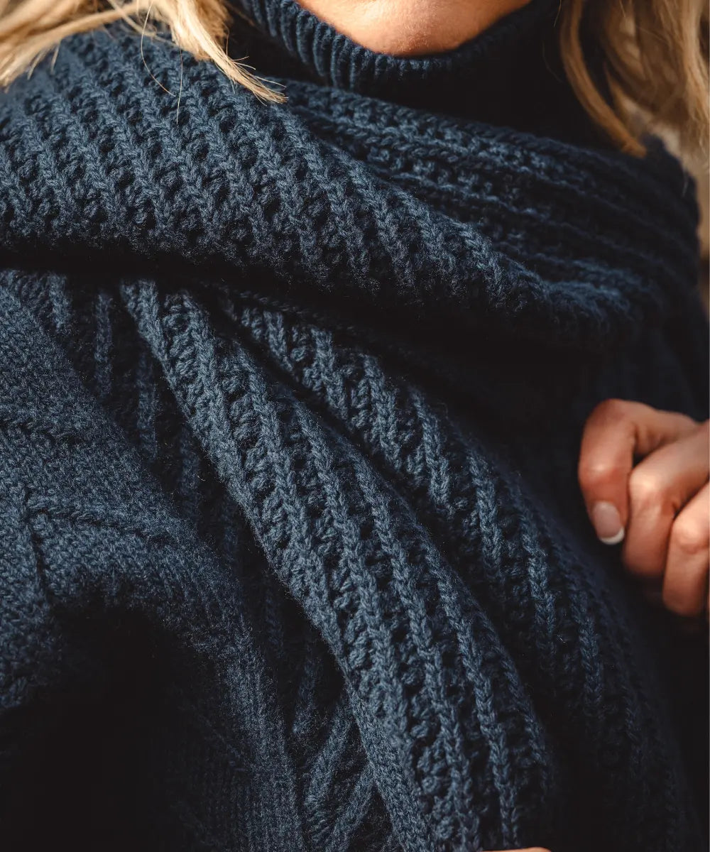 Puff Wheat Turtleneck - Deep Water