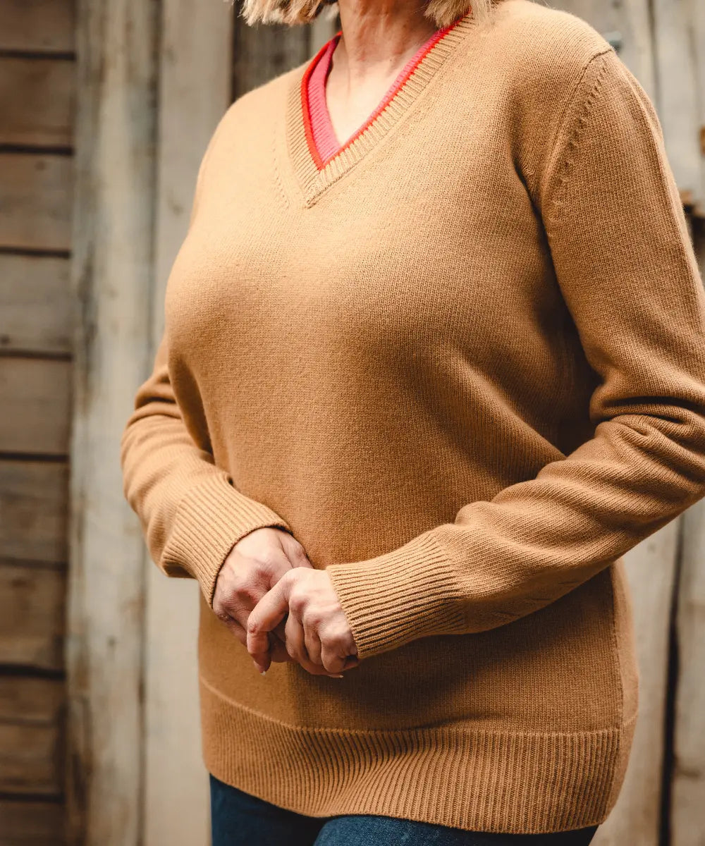 Equestrian V Neck - Sandstone