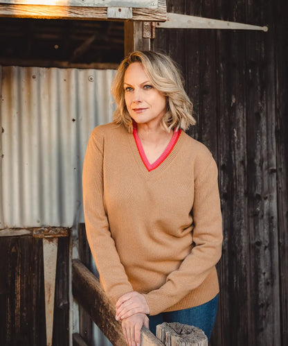 Equestrian V Neck - Sandstone