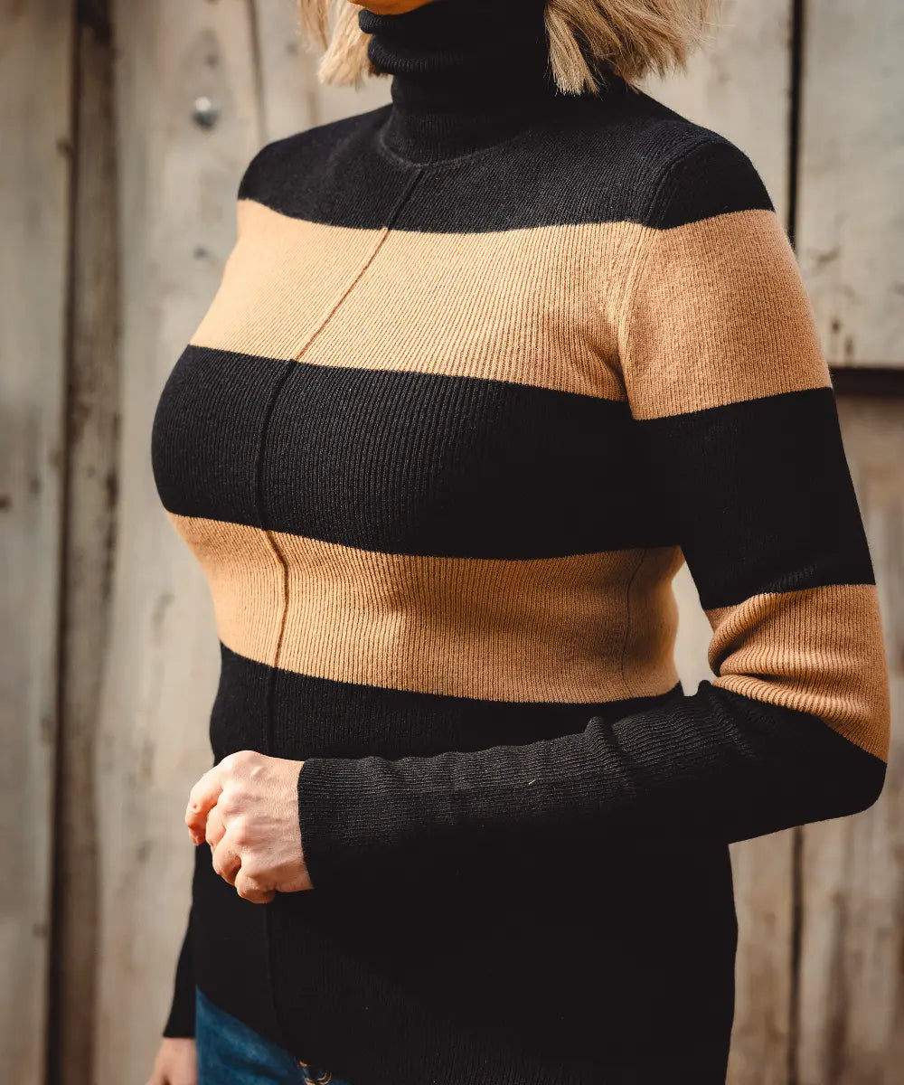 Colourblock Turtleneck - Ironbark Sandstone