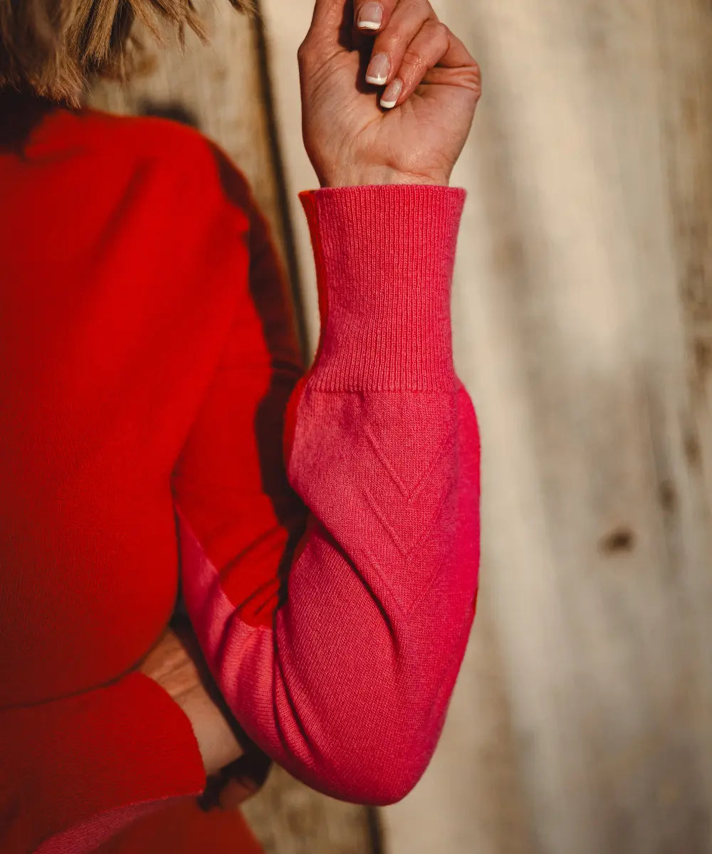 VB Signature Turtleneck - Opal Lilly Pilly